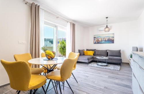 Mejasi Apartamento | Luxury penthouse Papic with jacuzzi & the view