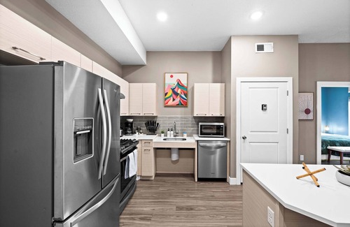 Downtown Salt Lake City Apartamento | Luxury Penthouse High-Rise Living in SLC