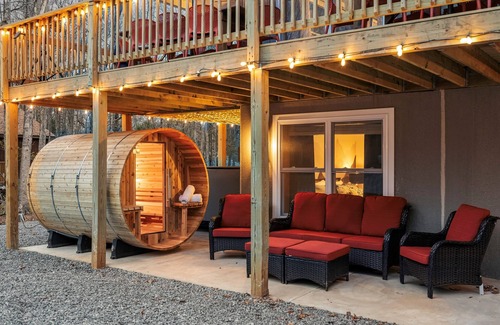Albrightsville Chalet De Esquí | Luxury Pocono Retreat | Sauna | Hot Tub | Games