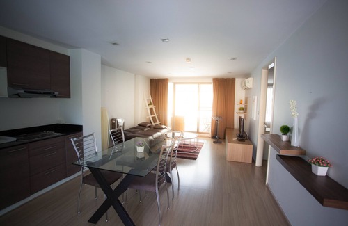 Pattaya Bay Apartamento | Piscina de lujo en el corazón de Pattaya