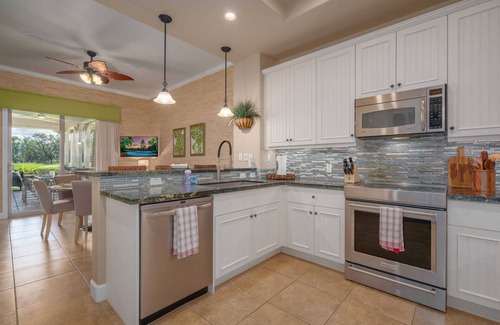 Kulalani Condominio | Luxury + Privacy Sleeps 8 Beach Club Access