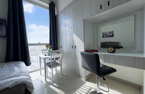 Masdar City Apartamento | Luxury Private Apartment-BEST PRICE