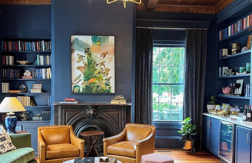 Athens Hotel | Luxury Private Suite in Boutique Historic Inn The Athenian- Downtown Location