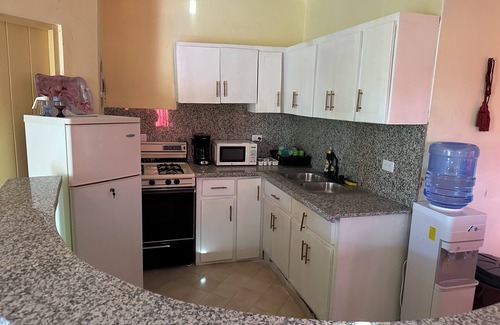 Costambar Villa | Villas privadas de lujo con piscina. Sin tarifas de todo incluido. ¡Duerme 40!