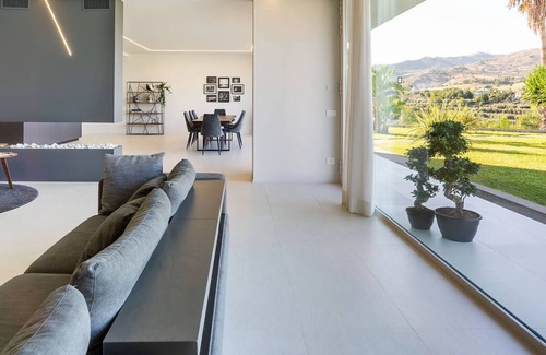 Calatabiano Villa | Luxury private villa with pool