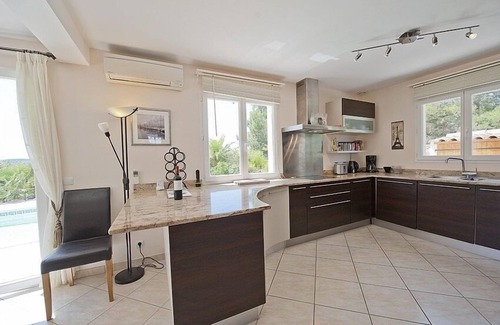 Fitou Villa | Venta relámpago: Villa privada de lujo; piscina climatizada; vistas al mar; wifi