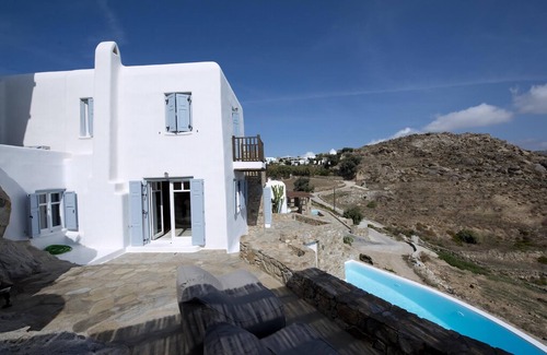 Psarou Villa | Villa de lujo en Psarrou | 3 Dormitorios | Villa Azurite | Impresionantes vistas al mar y a la playa