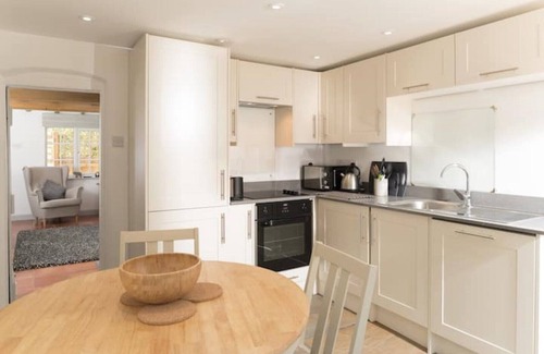 Stratford-upon-Avon Cabaña | Luxury & quaint cottage in Stratford Upon Avon