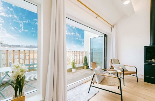 Bristol Floating Harbour Casa | Luxury Quayside Townhouse Overlooking The Harbour
