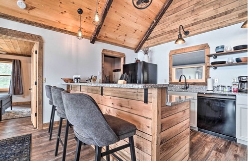 Rabun Gap Casa | Luxury Rabun Gap Getaway w/ Soaring Views!