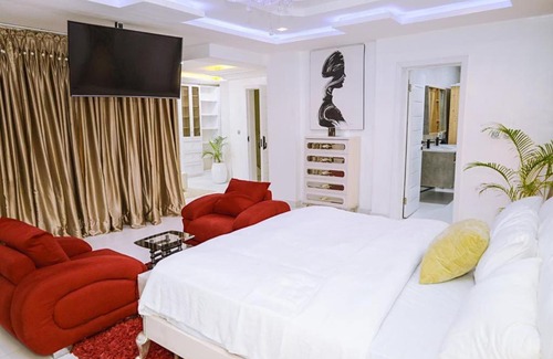 Ikoyi Villa | Luxury redefined with our 5 bedroom getaway palace