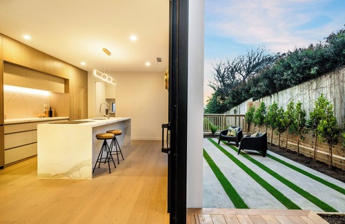 Remuera Casa | Luxury Remuera Brand New Auckland Holiday Home