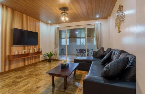 Baguio Apartamento | Luxury Residence #1 Camp John Hay nr Eco Trails