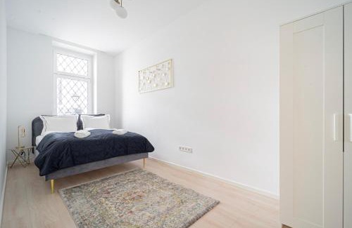 Orszagut Apartamento | Luxury Residence by Castle District, Free Parking