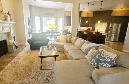 McKinney Casa | Luxury Resort Style Mckinney Home & FUN! Ubicación perfecta para Dallas, Frisco, etc.