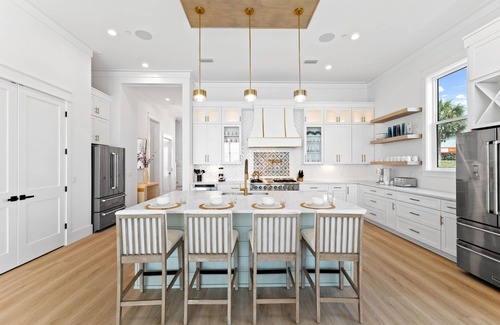 Bahama Beach Casa | Luxury Gulf Front Retreat w/Ocean Views | Private Pool | Game Room | Sleeps 34