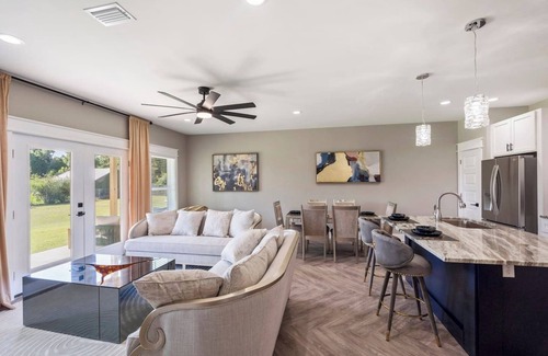 Upper Grand Lagoon Casa | Luxury Retreat near St. Andrews