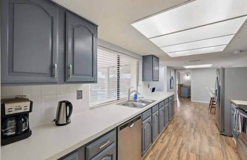 Northeast Carrollton Casa | Luxury Retreat in Carrollton - Pool, Patio & More