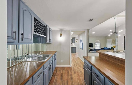 Northeast Carrollton Casa | Luxury Retreat in Carrollton - Pool, Patio & More