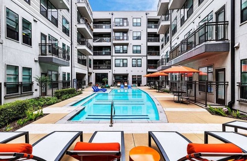 Marina del Rey Apartamento | Luxury Retreat in MDR FREE Parking