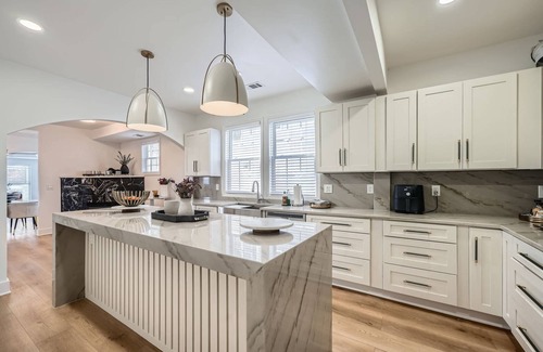 Old Fourth Ward Casa | Corporate Stays Welcome, Modern Luxury Home Near Restaurants and Shopping