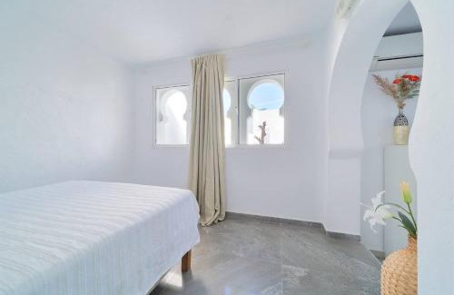 Torremolinos Villa | Luxury Riad Mauresque-Villa Jazuzzi & Andalu