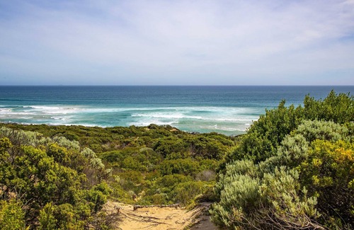 St. Andrews Beach Cabina | Luxury Romantic Beach Cabin private beach access, Mornington Peninsula