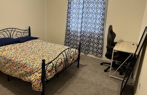 Hayward Casa | Luxury room in a brand new house