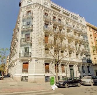 Almagro Casa | Luxury Rooms Madrid Center