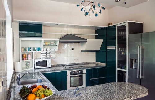 Pobri Villa | Villa de lujo de diseño real para 10 personas con piscina privada y vistas panorámicas al mar