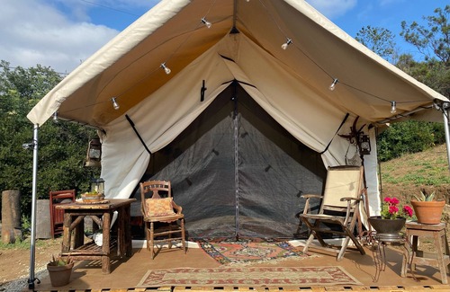 Thousand Oaks Casa | Luxury Safari Tent in Santa Monica Mountains close to Malibu and beaches