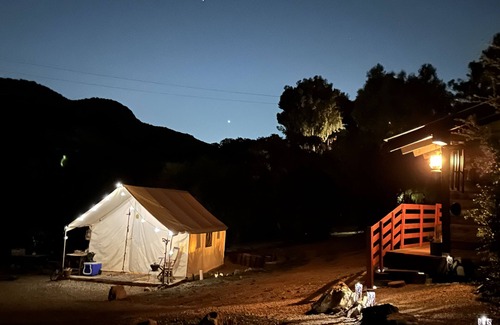 Thousand Oaks Casa | Luxury Safari Tent in Santa Monica Mountains close to Malibu and beaches