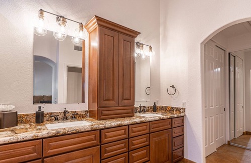 Paradise Park Vista Casa | ¡Casa de lujo en Scottsdale con el patio trasero del artista!