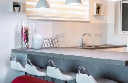 Sliema Apartamento | Luxury Seafront 3beds Flat + Pool