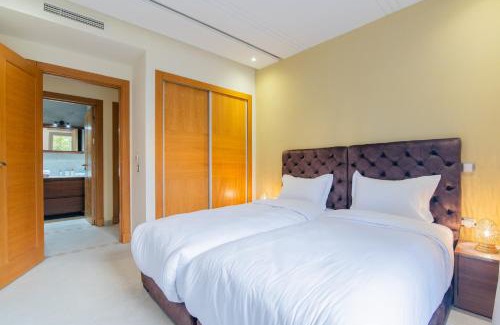 Secteur Touristique Apartamento | Luxury Seafront Apartment 102sqm with 2 Bedrooms and Wi-Fi Unlimited