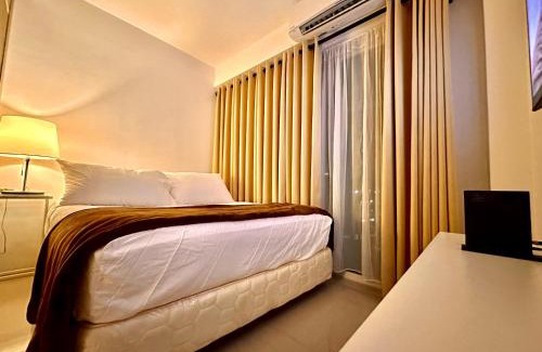 Barangay 76 Apartamento | Luxury Seaside Sunset View at SM Mall of Asia with free parking