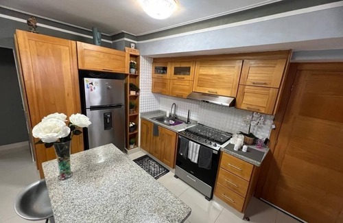 Tropical del Este Condominio | Lujoso y Seguro Apartmento 2 Dormitorios y 2 banos nuevo-10 minutos Aeropuerto