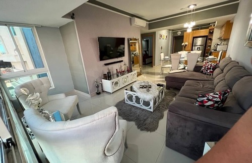 Tropical del Este Condominio | Lujoso y Seguro Apartmento 2 Dormitorios y 2 banos nuevo-10 minutos Aeropuerto