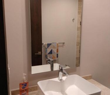 Leon Apartamento | Luxury, security, infinity pool, view, centric