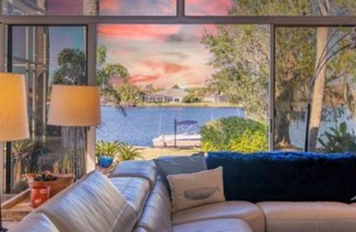 Bearss Plaza Casa | Luxury Short Term Rental in North Tampa