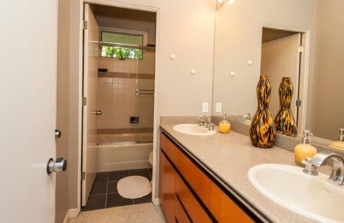 Modesto Casa | Lujo show case accomendation