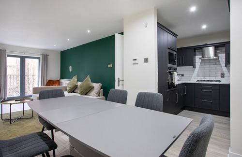 Belfast Central District Apartamento | Luxury, Sleeps 6, City Centre
