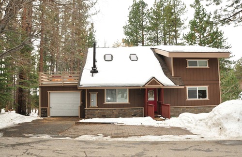 South Lake Tahoe Casa | Retiro de lujo Slopeside. Spa y Billar. A pie de pistas