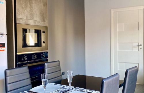 Villagonia Apartamento | Luxury Sofi
