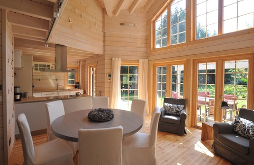 Boersch Casa | **** Casa de vacaciones de madera maciza de lujo en la ubicación de sus sueños