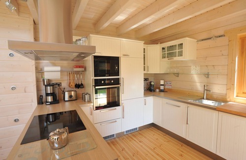 Boersch Casa | **** Casa de vacaciones de madera maciza de lujo en la ubicación de sus sueños