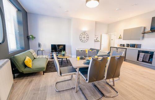 Canton Apartamento | LUXURY SPACIOUS 2-BED & High Ceiling