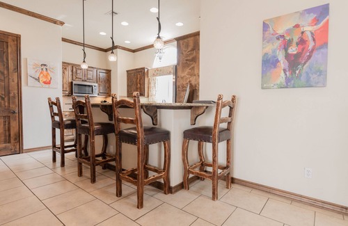Kerrville Casa | Villa de lujo Hill Country en comunidad cerrada - Ideal para grupos grandes