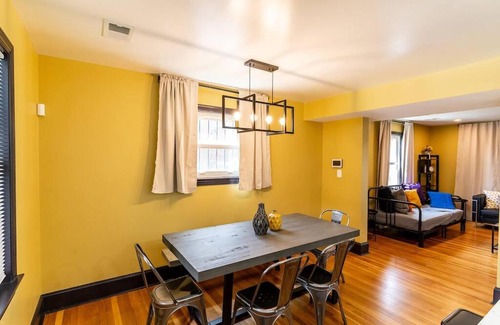 Fairlawn Casa | Luxury spacious charming DC row house plus free parking