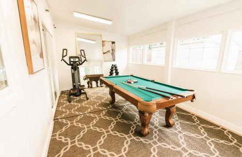 East San Jose Casa | Luxury Sport & Gym Vacation House 10 Guests 5BR 2000sqft